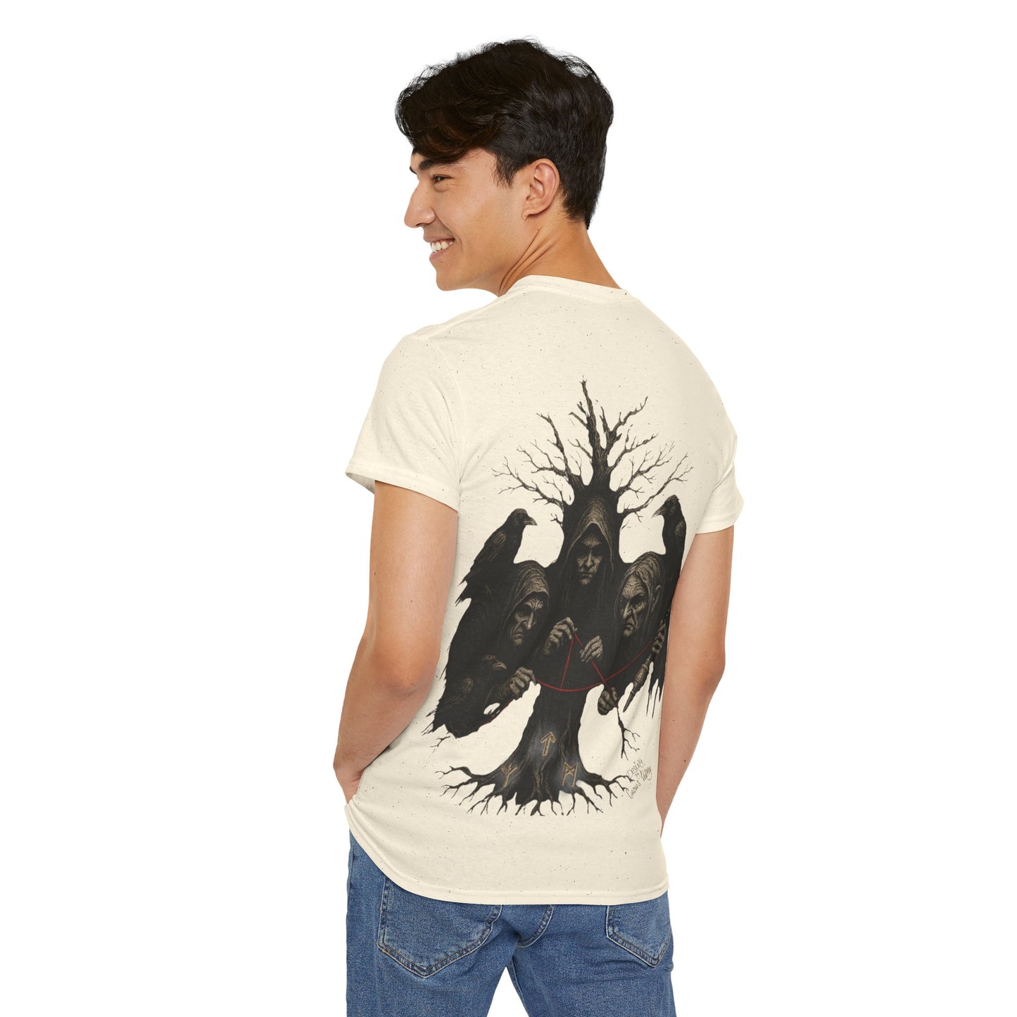 Camiseta hilos del Destino: La Mirada de las Nornas - Camiseta Crow's Valky