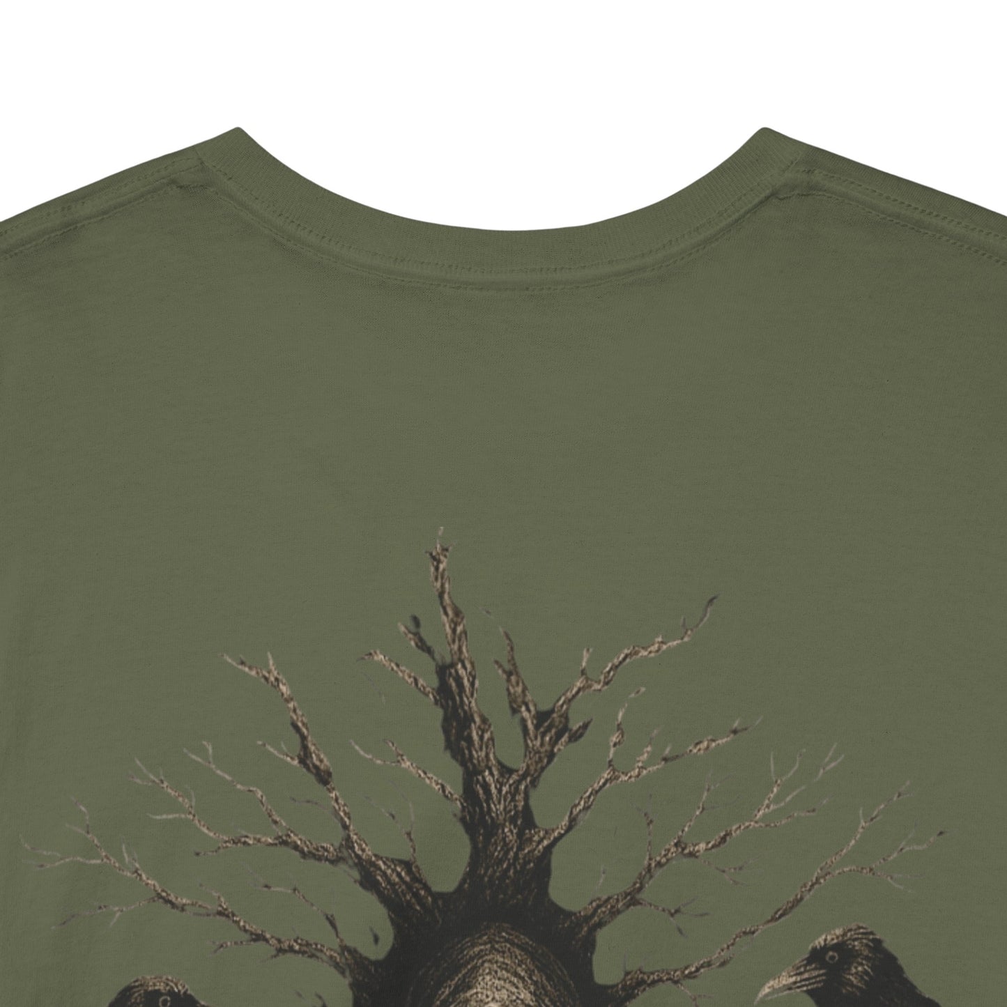 Camiseta hilos del Destino: La Mirada de las Nornas - Camiseta Crow's Valky