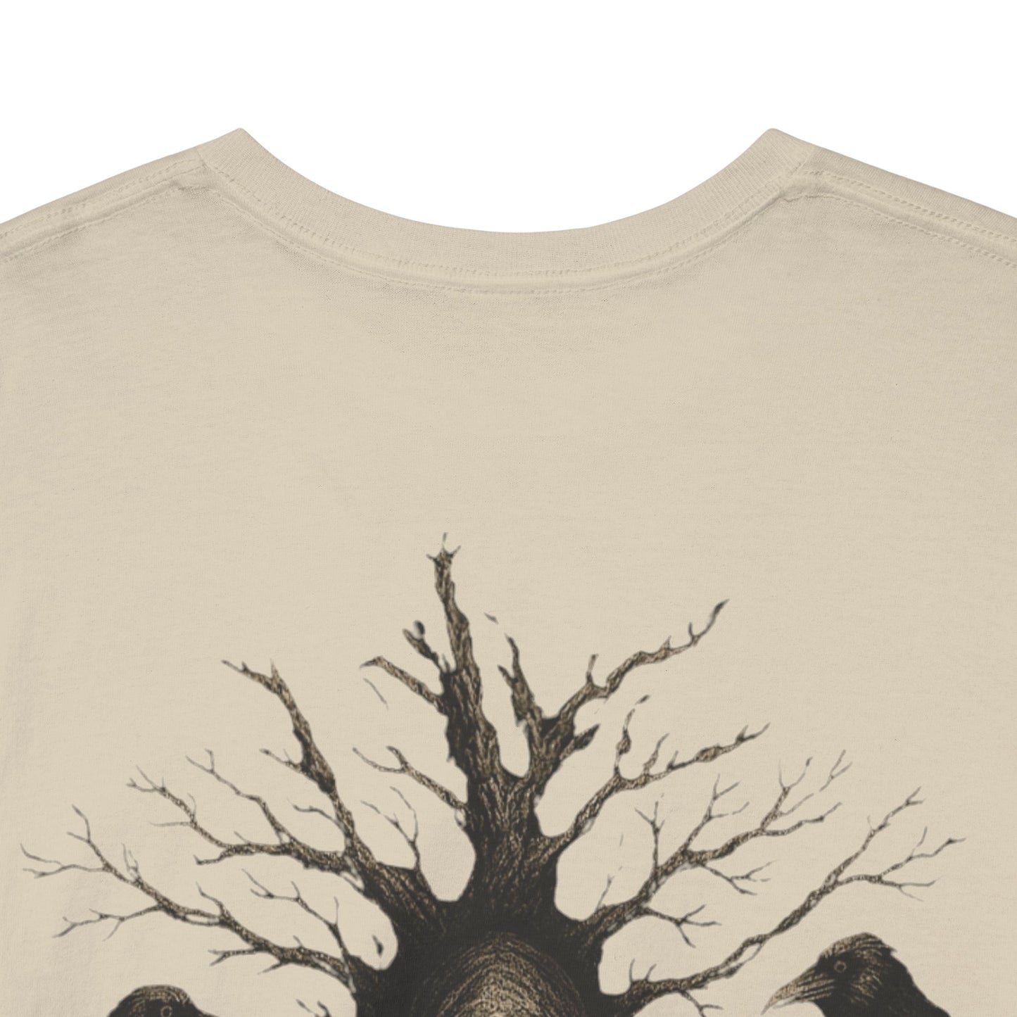 Camiseta hilos del Destino: La Mirada de las Nornas - Camiseta Crow's Valky