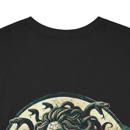 🌀 Camiseta Medusa & El Guerrero Maldito 🏛️