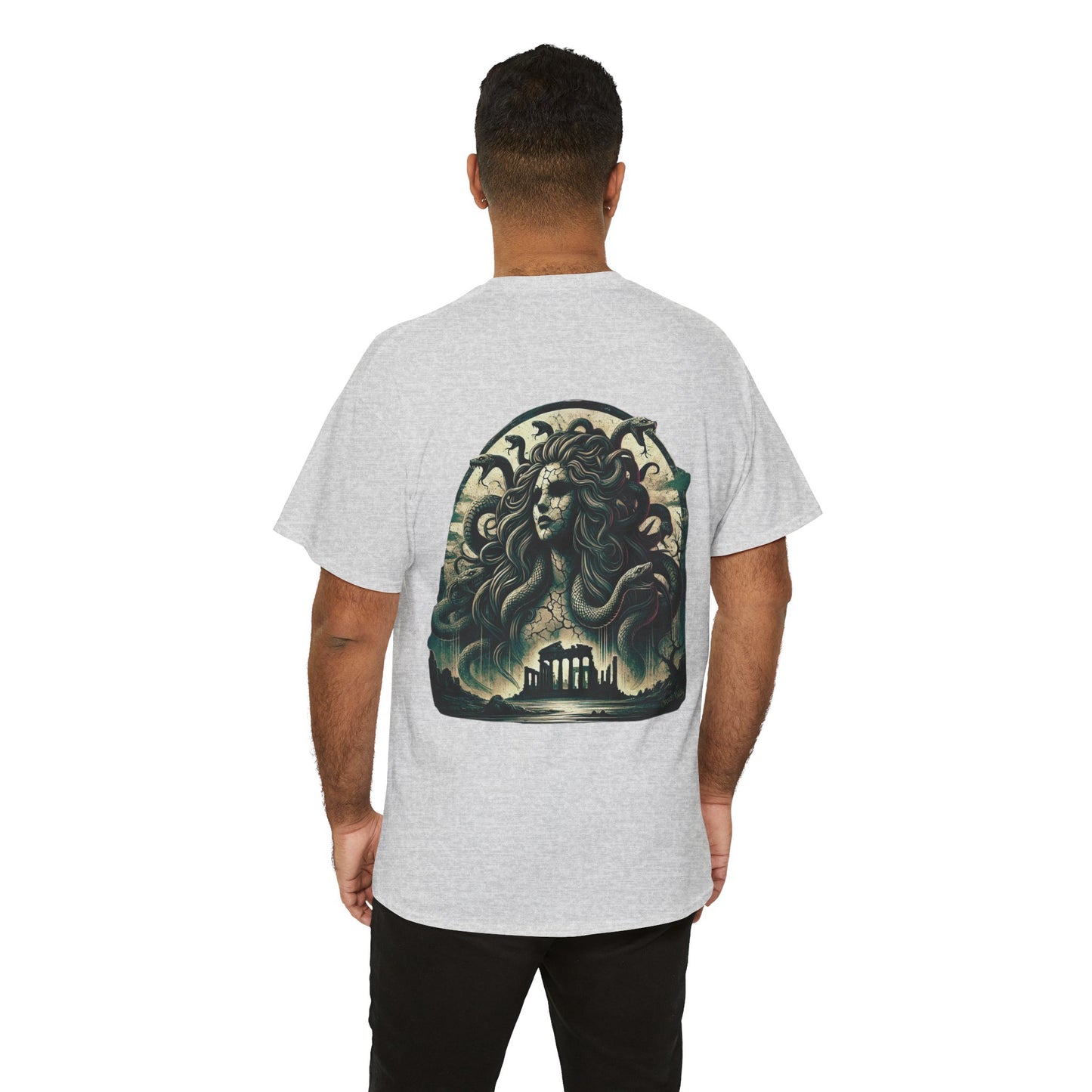 🌀 Camiseta Medusa & El Guerrero Maldito 🏛️