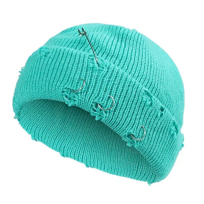 Gorro de Invierno Unisex con Aros Metálicos – Estilo Hip Hop & Urbano