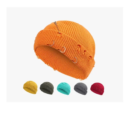 Gorro de Invierno Unisex con Aros Metálicos – Estilo Hip Hop & Urbano