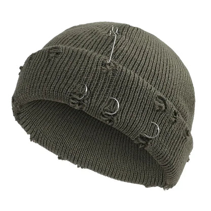 Gorro de Invierno Unisex con Aros Metálicos – Estilo Hip Hop & Urbano